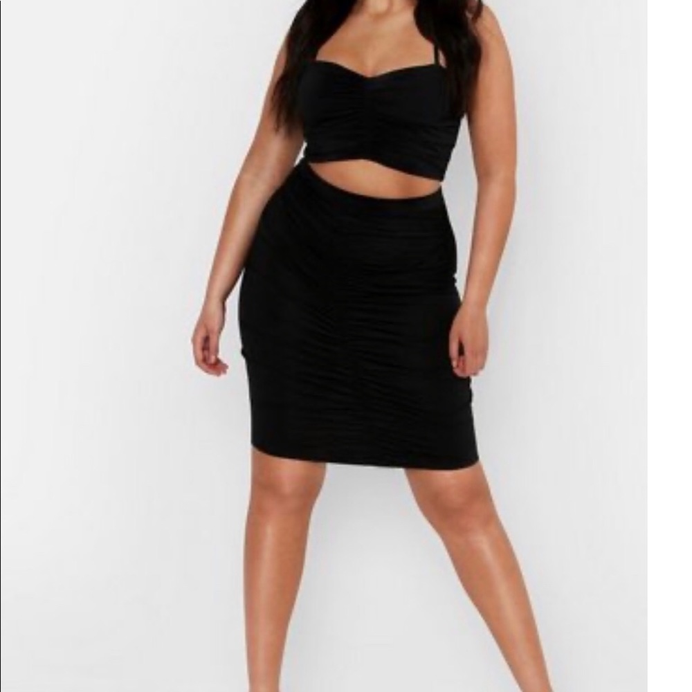 Boohoo skirt sit